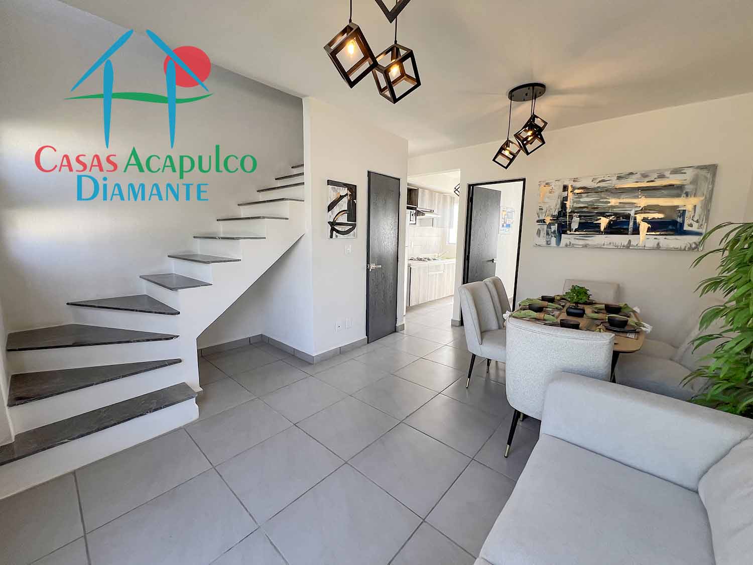 Puerta al Sol Casa Muestra Ciprés - Escaleras y pasillos 2